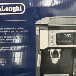 De'Longhi All-In-One Combination Coffee and Espresso Machine COM530M: 10-Cup, 15 Bars, Digital Timer, Black