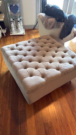 Luxury Oversized Tufted Ottoman / Coffee Table – Neutral Gray