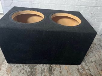 Subwoofer box sealed 2 12" subs