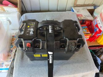 Newport vessels battery box brand new
