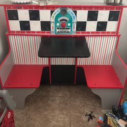 Mini Kitchen/Boys Or Girls