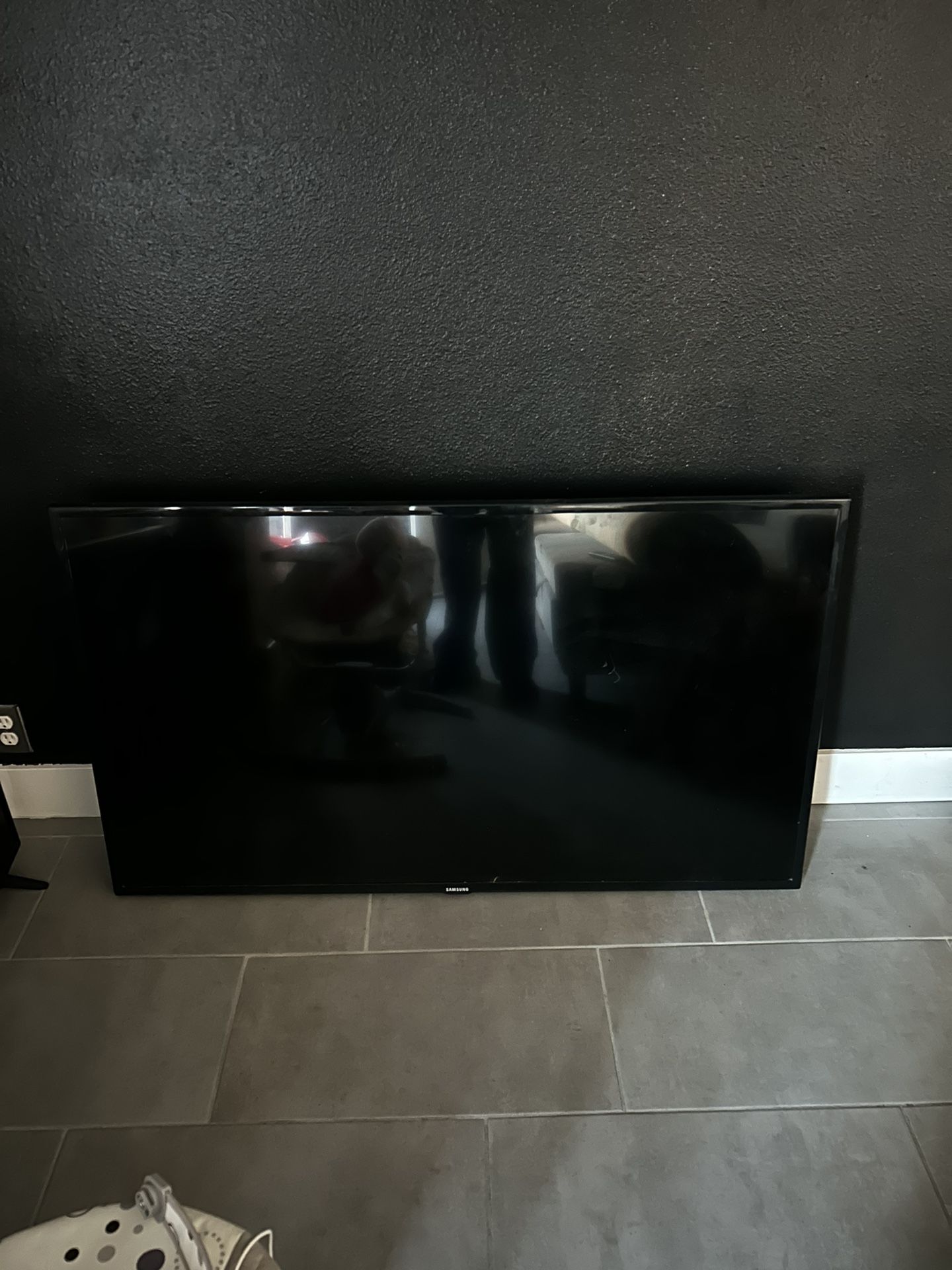 50’ Samsung Tv