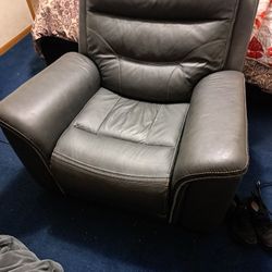 Brand New Beautiful Recliner