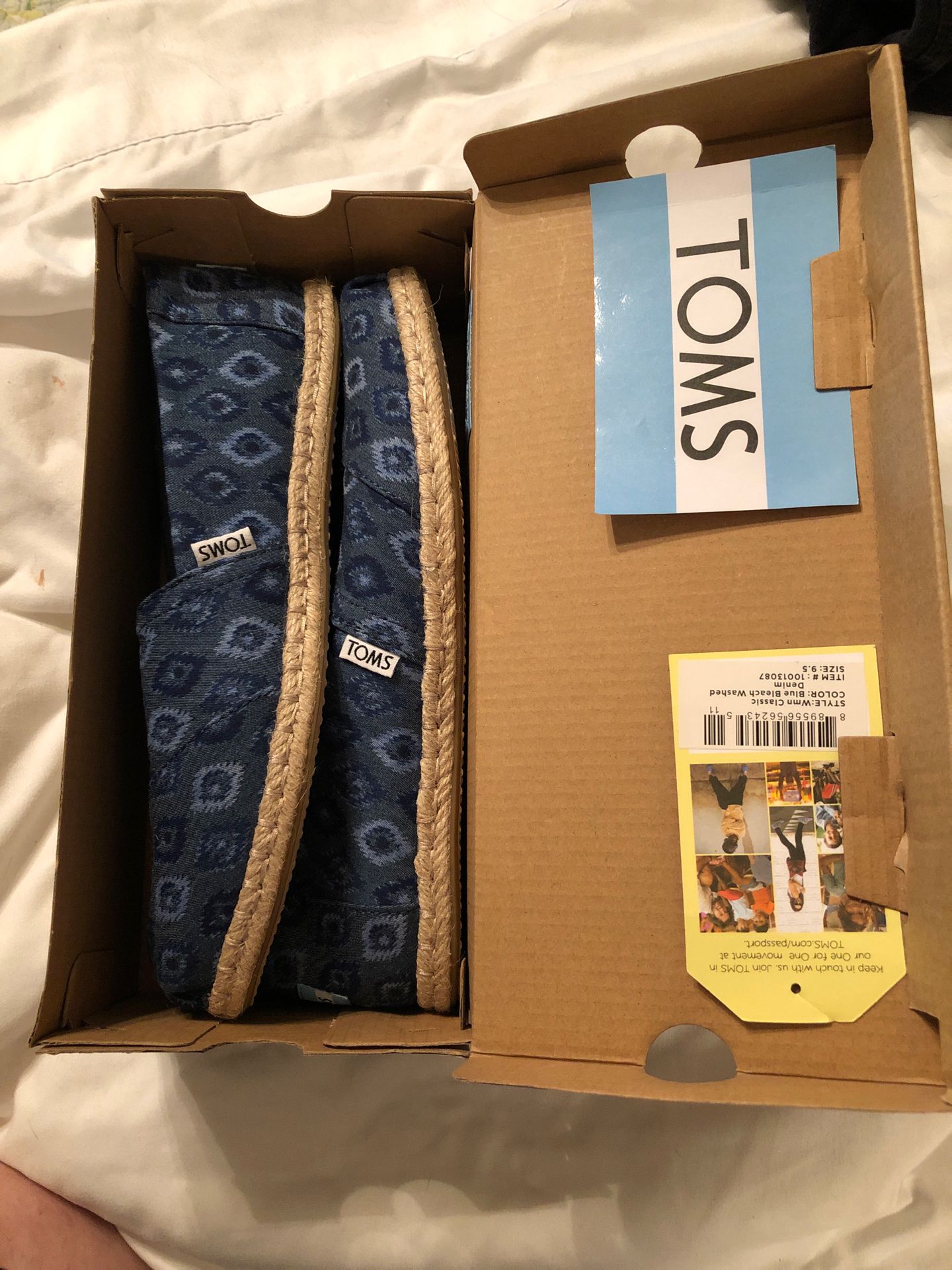 Toms-9.5 classic blue bleached washed denim
