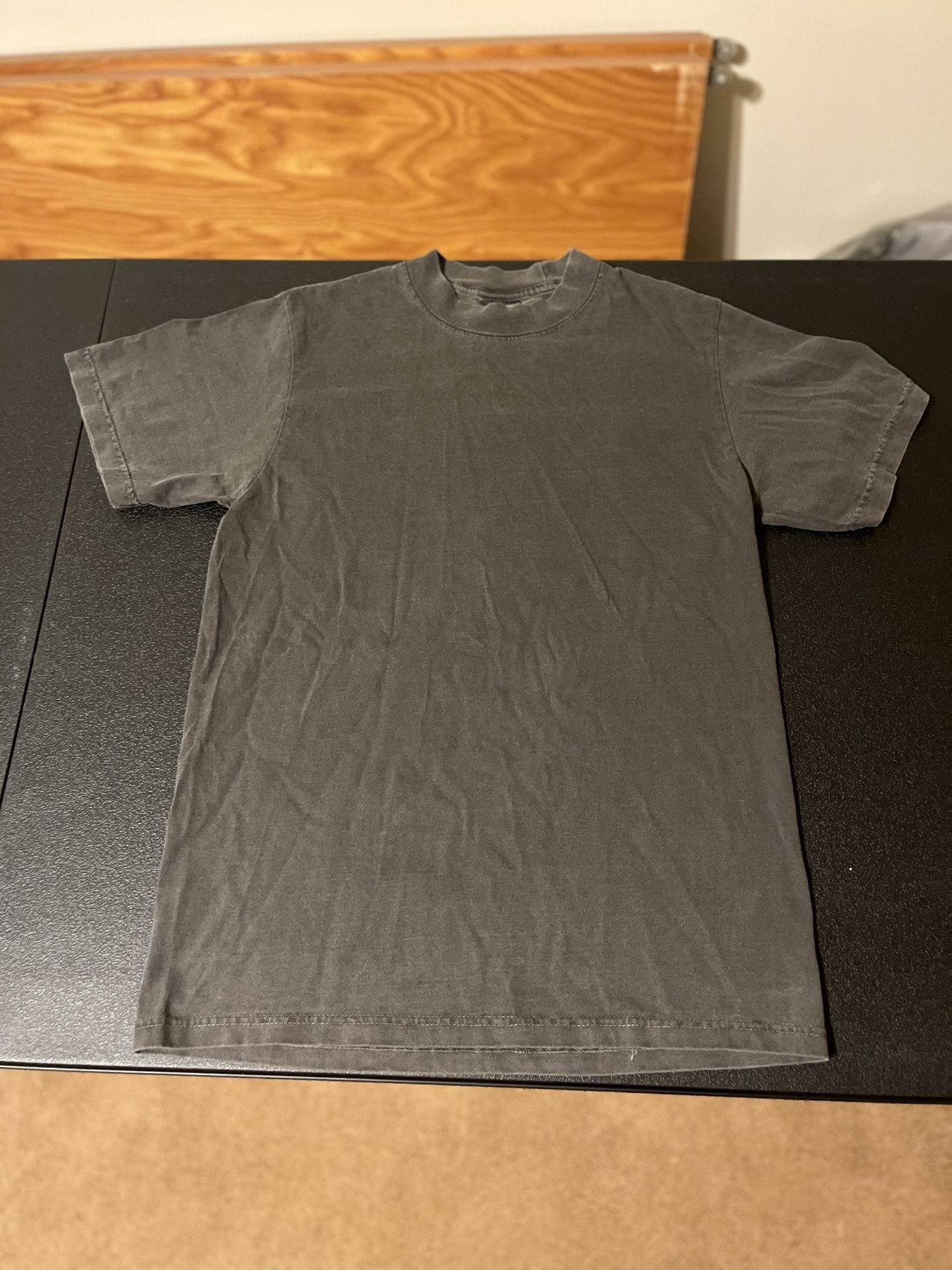 Grey Shaka Wear Size Small