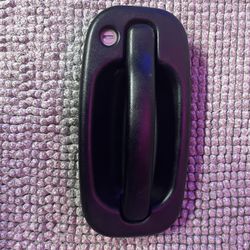 99-07 Chevy Silverado 1500 Right Handle 