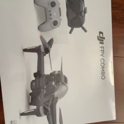 Dji fpv Fly More Combo With 2 Extra New Batteries Total  3 Batteries Not Activated 