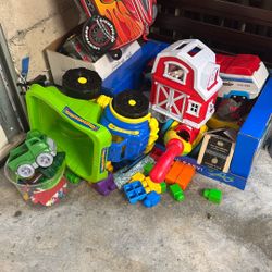 Assorted Kids Toys (3+)