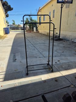Clothes rack