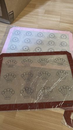 2 Large Silicone Baking Mats – Brand New (Non-Stick)