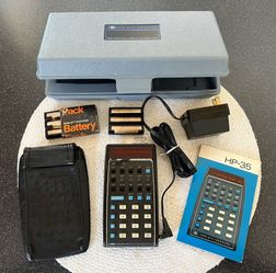 Hewlett Packard HP-35 Calculator - Vintage