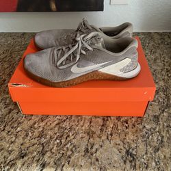 Nike Metcon 3 Mens US Size 9.5 Gum Sole Crossfit Training Sneakers