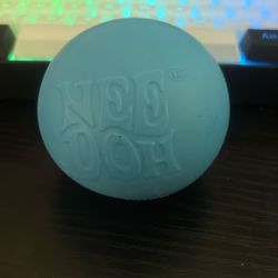 Color Changing Needoh 15-20