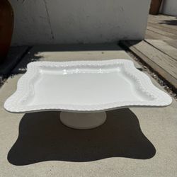 Like New!👉🏻Pedestal Cake Stand White Ceramic Serving Plate 13” (Silver Lake)