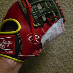 Rawlings 11.75" Oneil Cruz Heart of the Hide R2G Series Glove