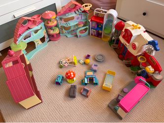 Little people | bluey | peppa pig | Littlest Pet Shop Playsets