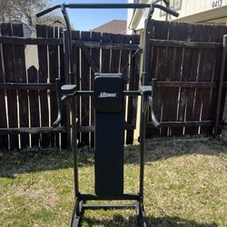 Pull Up Bar/ Bench