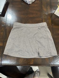 Hollister grey skirt