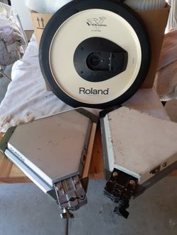 Roland Cy 15R Ride & 2 Roland P D 20 Drums $100