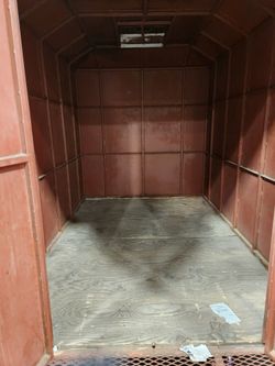 Trailer in excellent condition