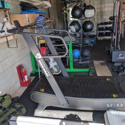 Signature Fitness Manual Treadmill