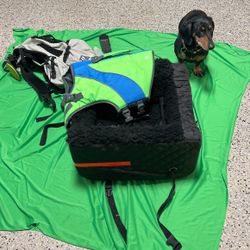 Dog Camping, Hiking And Boating Equipment
