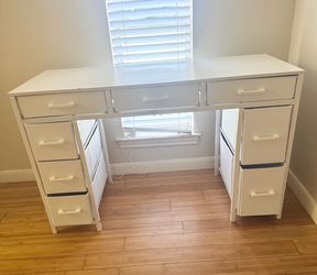 Excellent condition Computer Desk with 8 Fabric Drawers