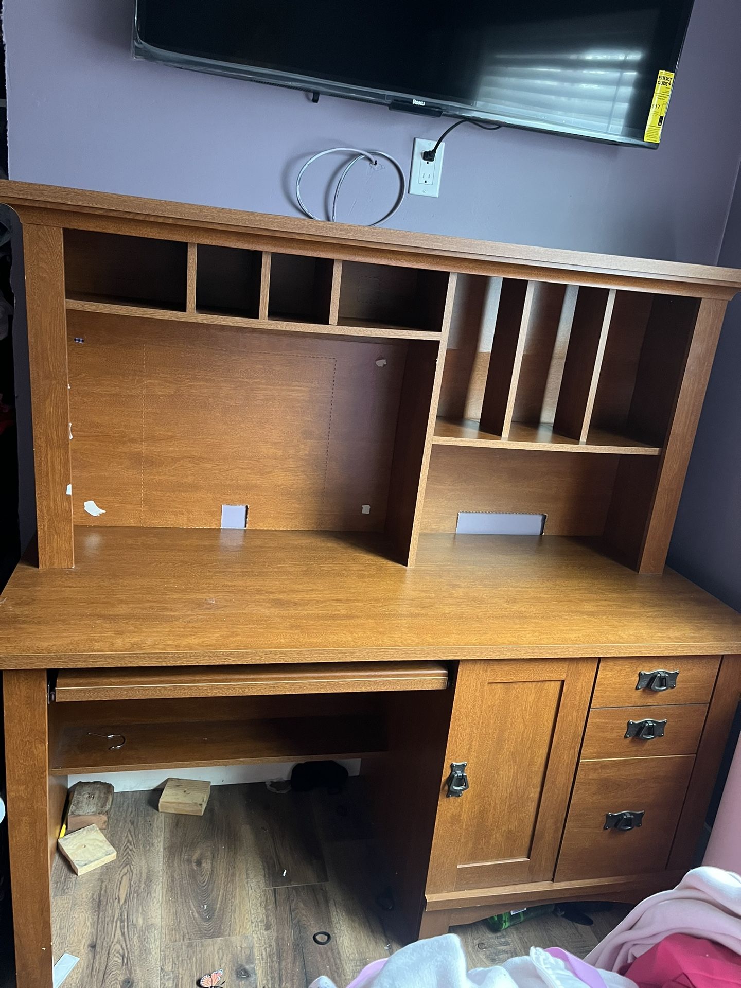 Study Table With Bookshelf 