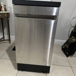GE 18 In Portable Dishwasher 