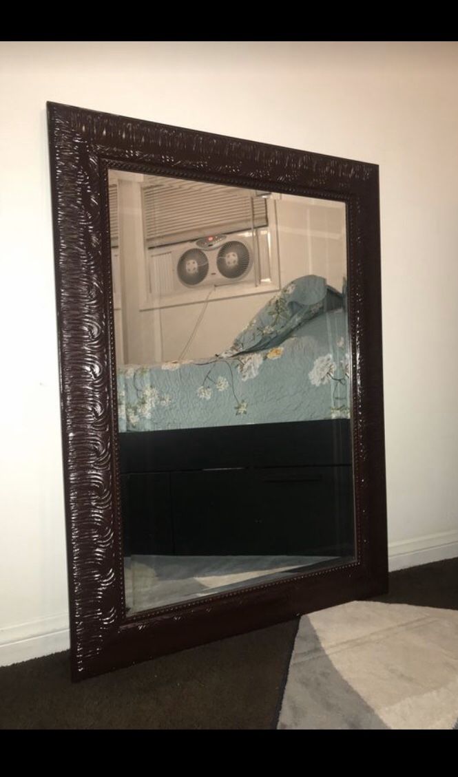 Decorative Wall Mirror