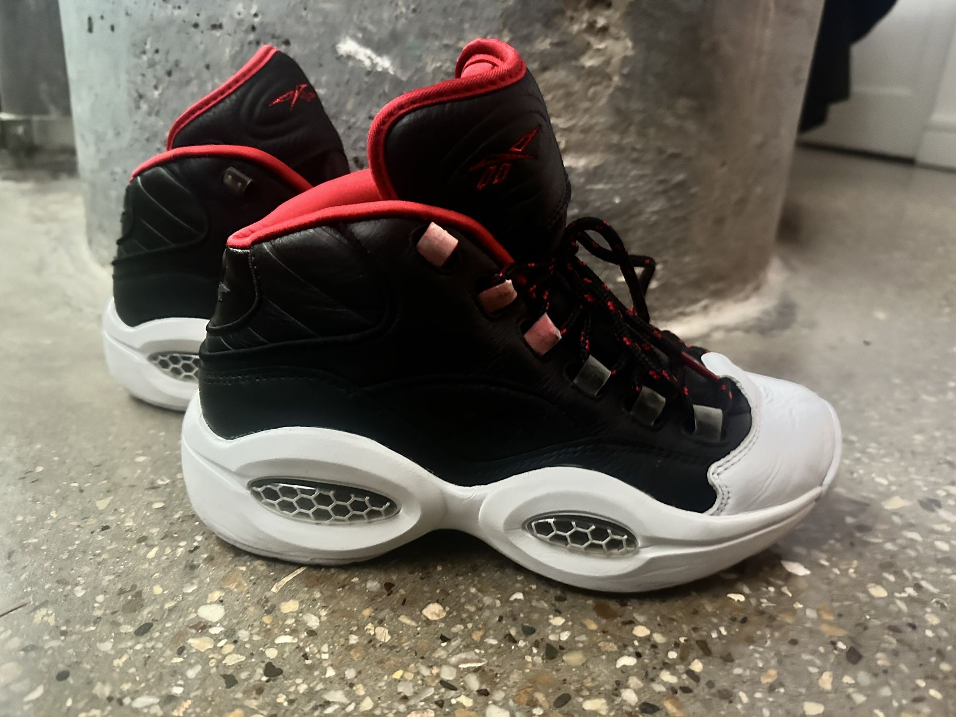 Reebok Sneakers