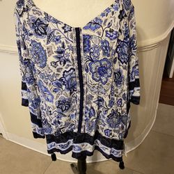 NWT Woman’s Democracy Top Size X-Large 