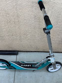 Leevy Kick Scooter Teal and Black