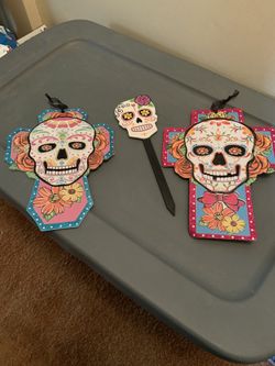 Skull Decorations