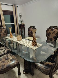 Dining table