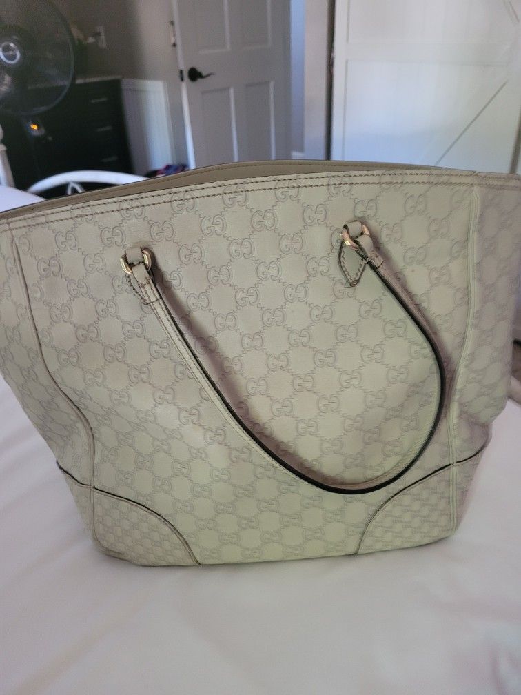 Authentic GUCCI BAG
