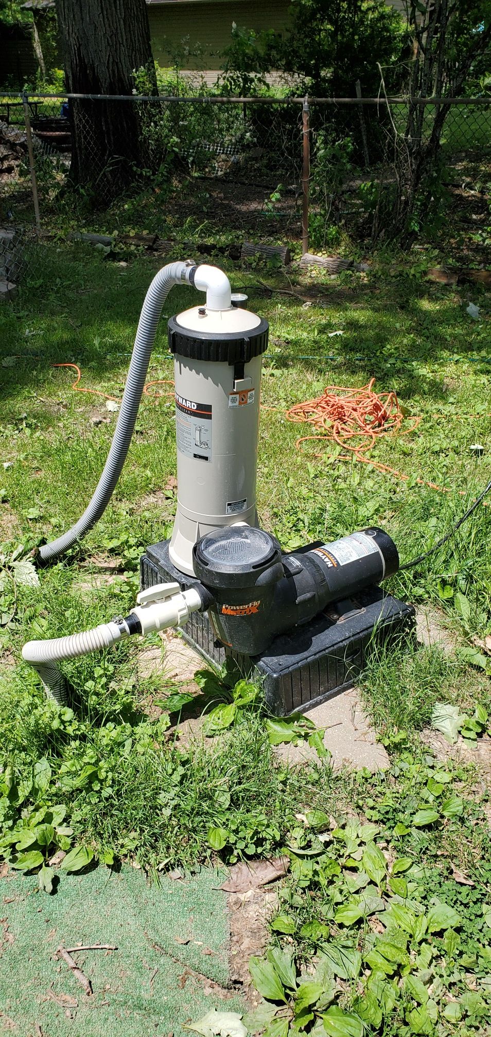 Hayward 1.5 HP pump with canister