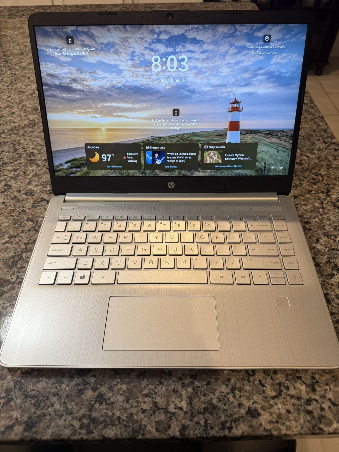 LAPTOP-2EM36GEO HP Laptop 14-dq2xxx