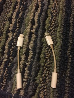 iPhone adapter