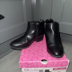 Girls Black Boots 