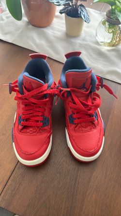 Boys Nike shoes