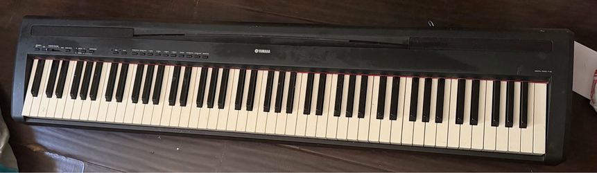 Yamaha Piano , black