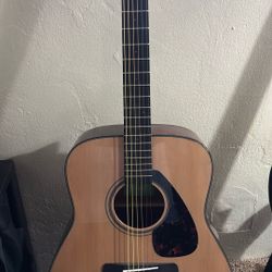 Yamaha 6 String 