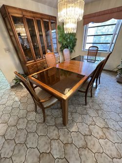 MCM rectangular glass and wooden dining table with 6 chairs and 2 additions leaves by STANLEY FURNITURE co