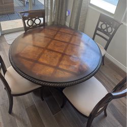 Round table