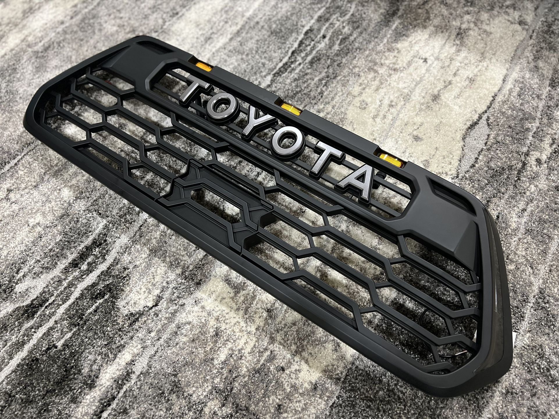 TRD PRO GRILLE