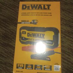 Dewalt 1800 Amp Lithium Jump Starter W/ USB Power Bank & Carrying Case