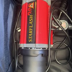 StarFlash 300 Light Kit, Umbrellas & Case
