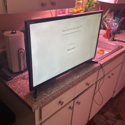 32 Inch Samsung  Tv 