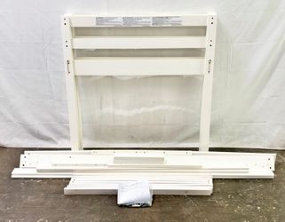 Junior Twin Loft Bed , White  *Free Delivery & Assembly*